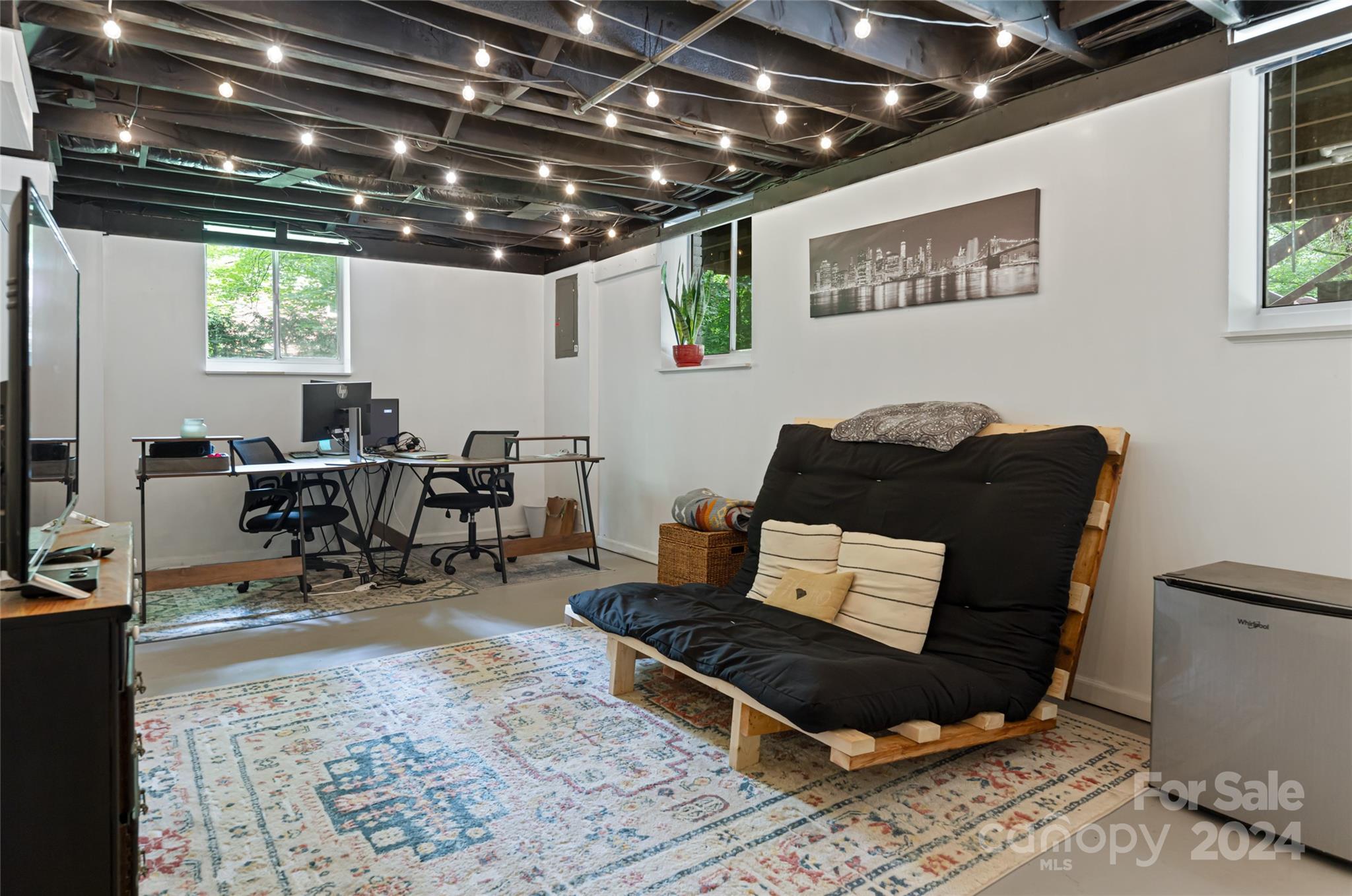 English Hills - Residential