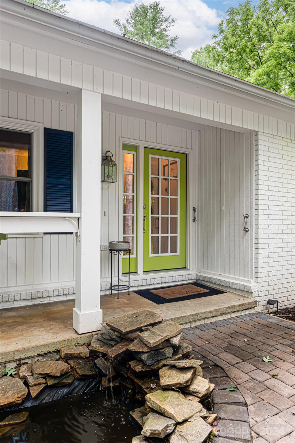 English Hills - Residential