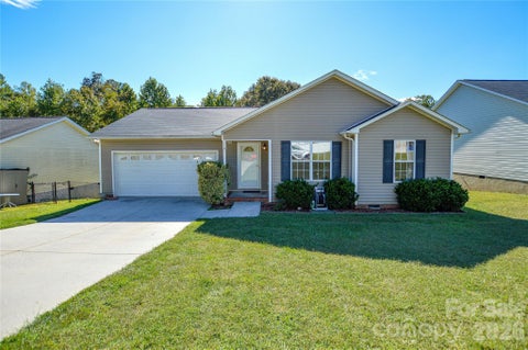 Photo of 175 Alexander Heritage Drive #61, Hickory, NC 28601 (MLS # 4429549)