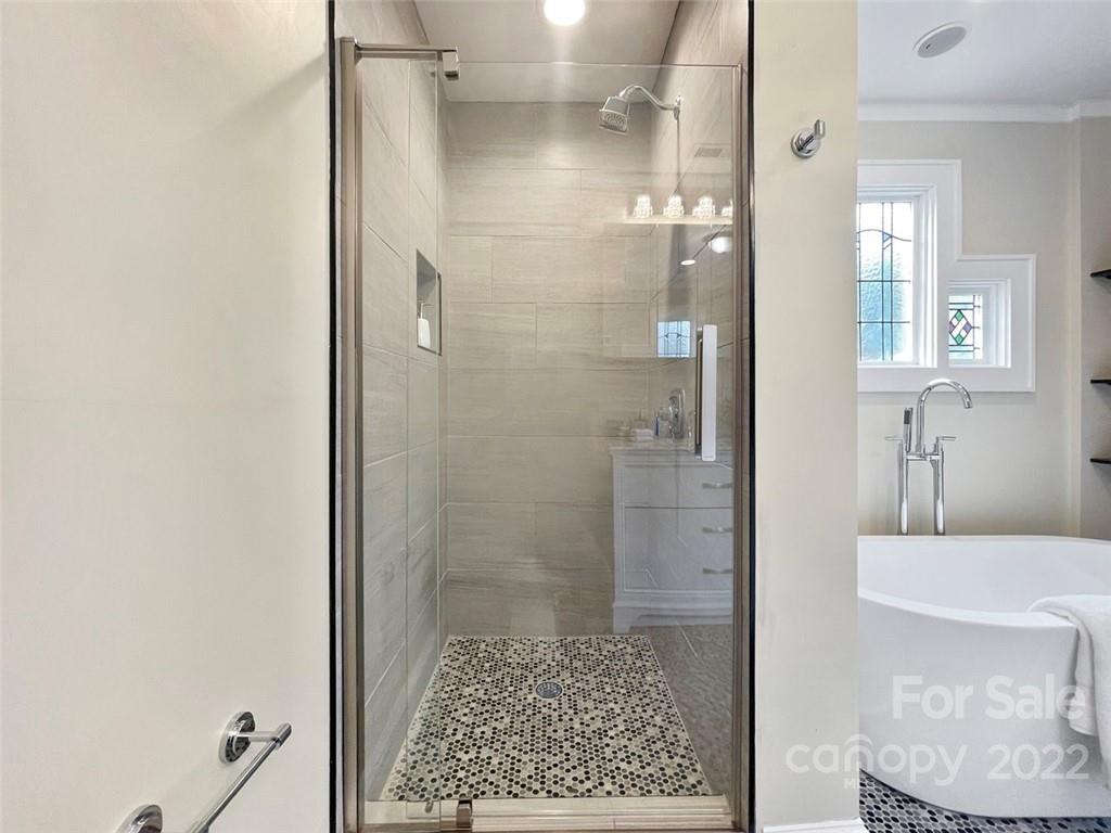 Elizabeth - Residential