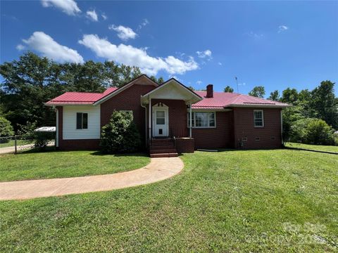179 Sunnyside Street Forest City NC 28043