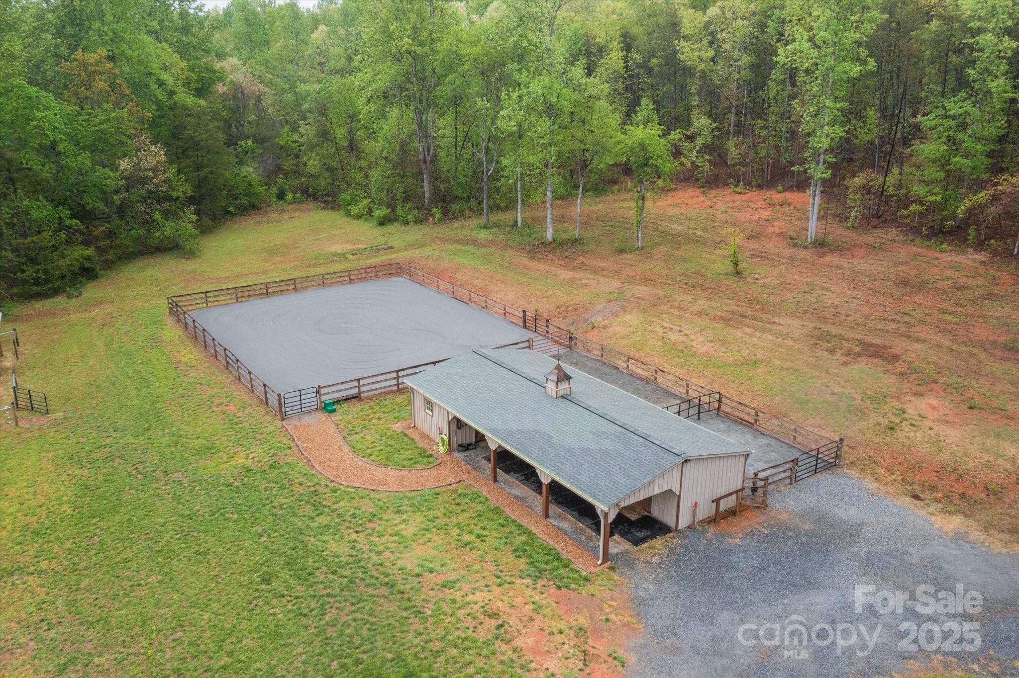 1091 Bill Collins Road