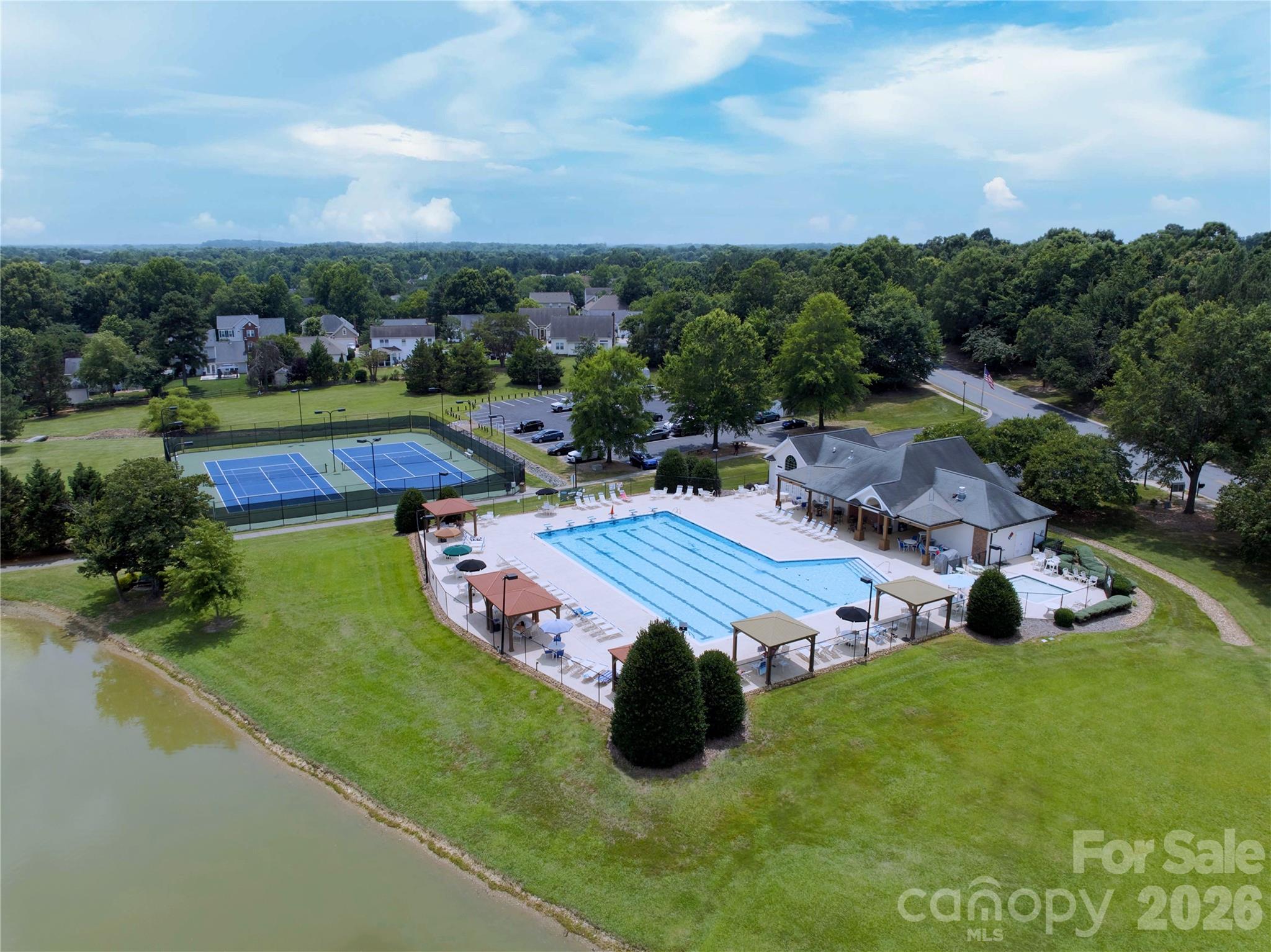 Brandon Oaks - Residential