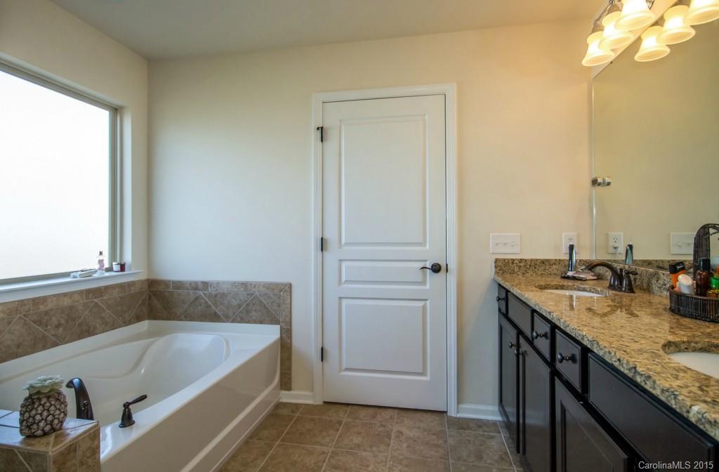 Audubon Lake - Residential