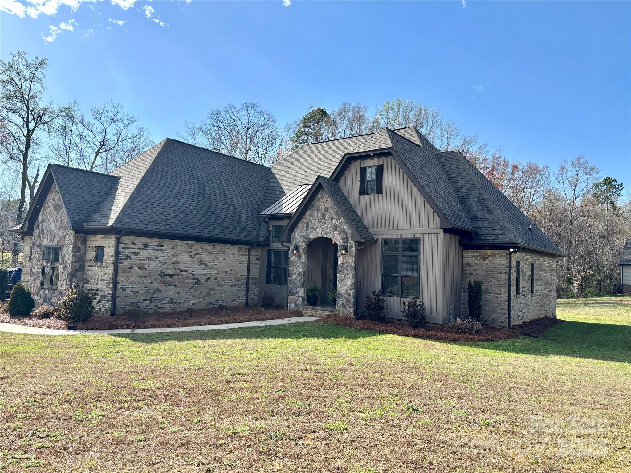 1021 Mccollum Oaks Lane