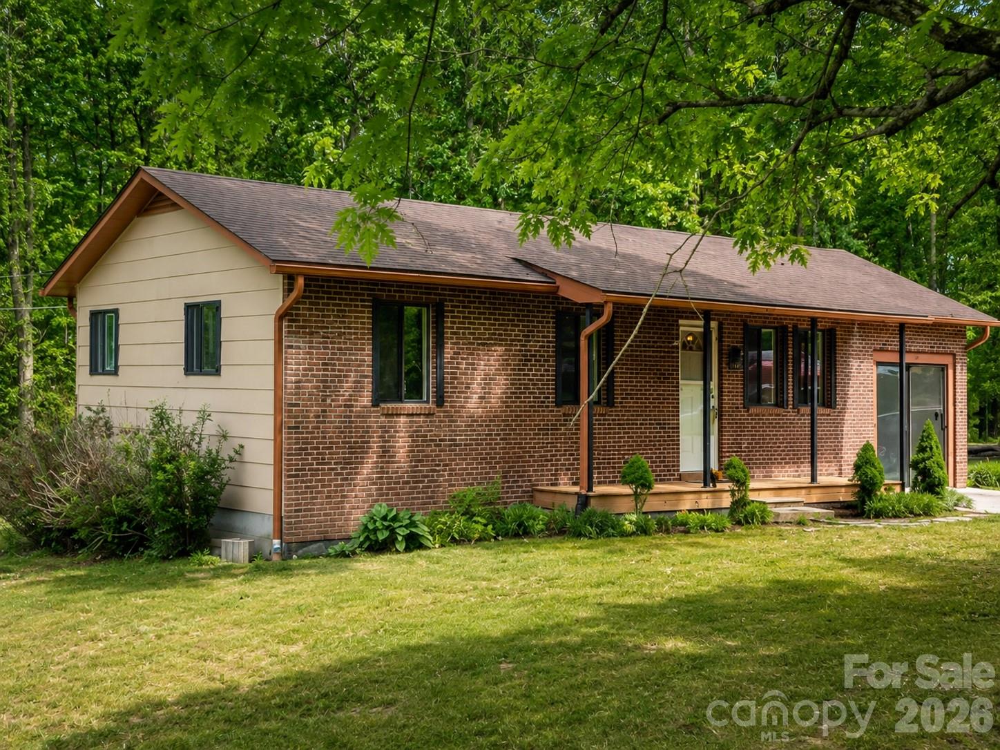 126 Upward Acres Street, East Flat Rock, NC, 28726