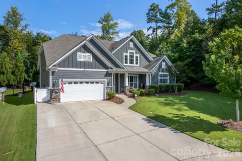 Photo of 5487 Sapwood Court, Denver, NC 28037 (MLS # 4419965)