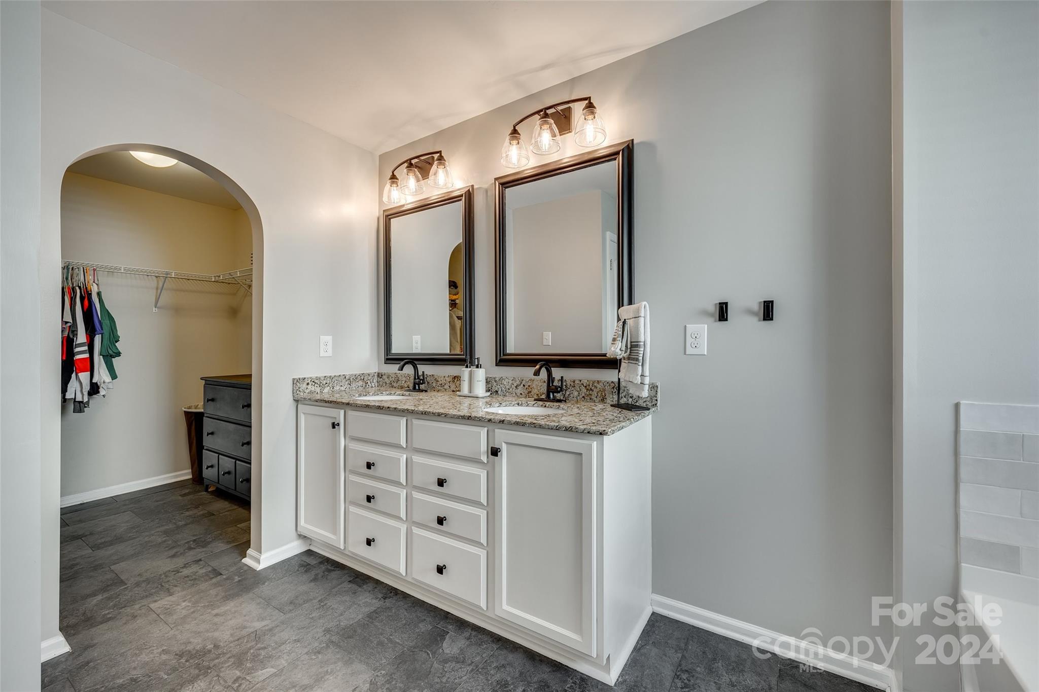 Balmoral - Residential