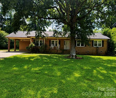 Photo of 44471 Dogwood Lane, New London, NC 28127 (MLS # 4416858)