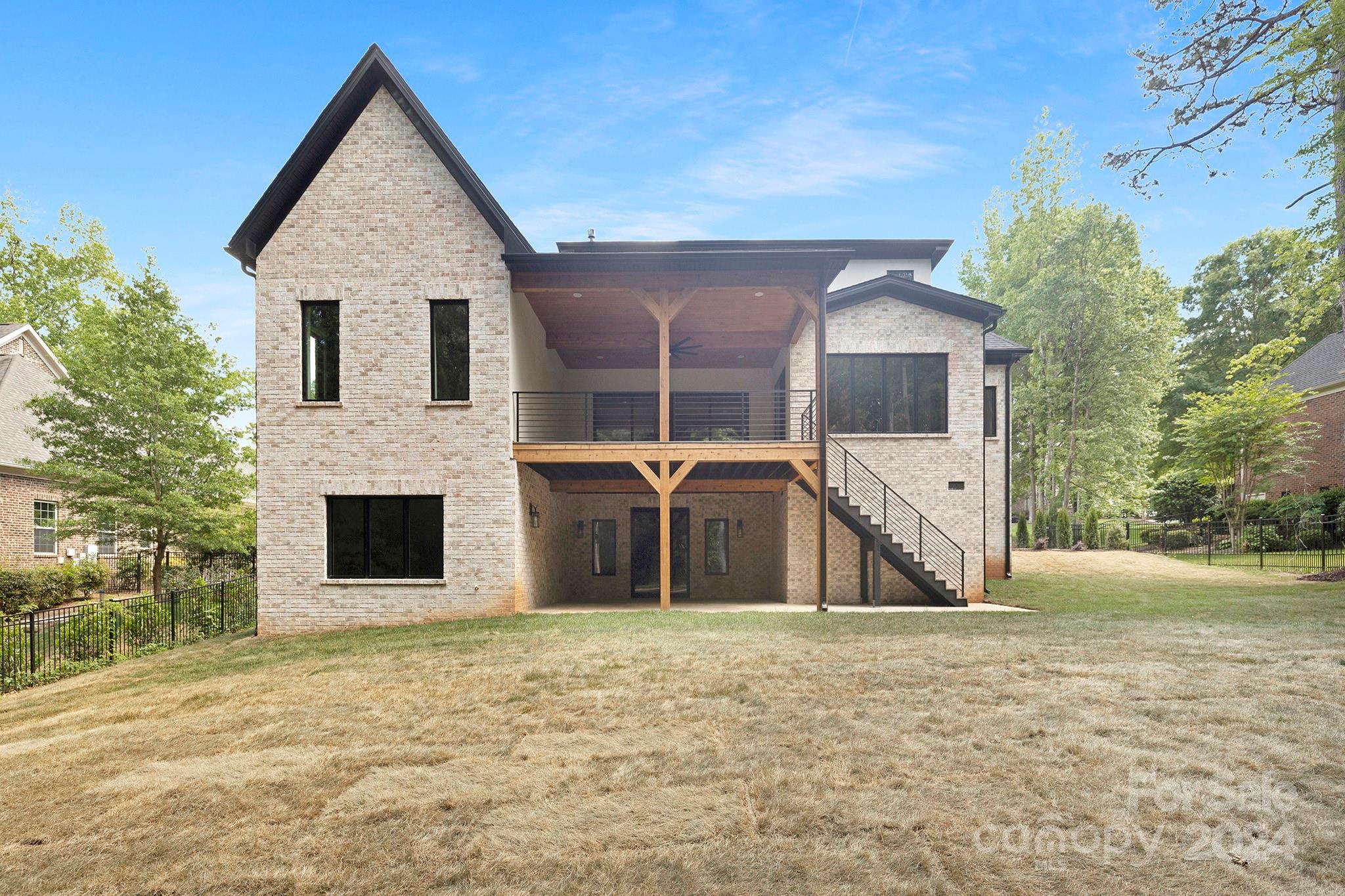 The Gardens On Providence - Residential