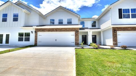 114 Sugg Trail Weaverville NC 28787