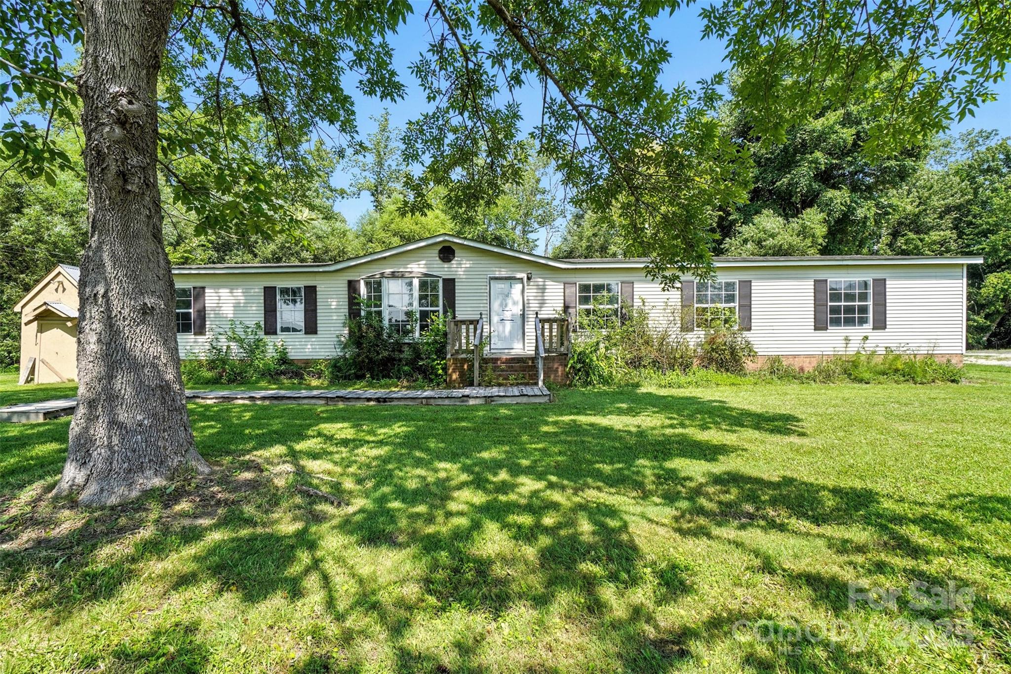 3165 Caratoke Highway