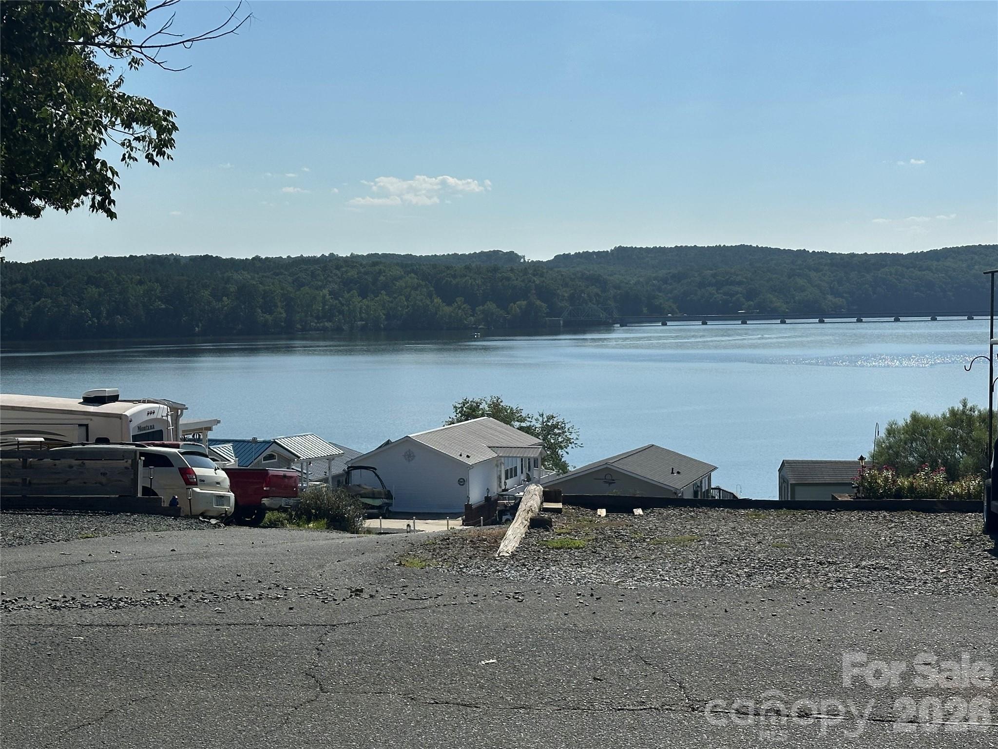 160 Grand View Drive