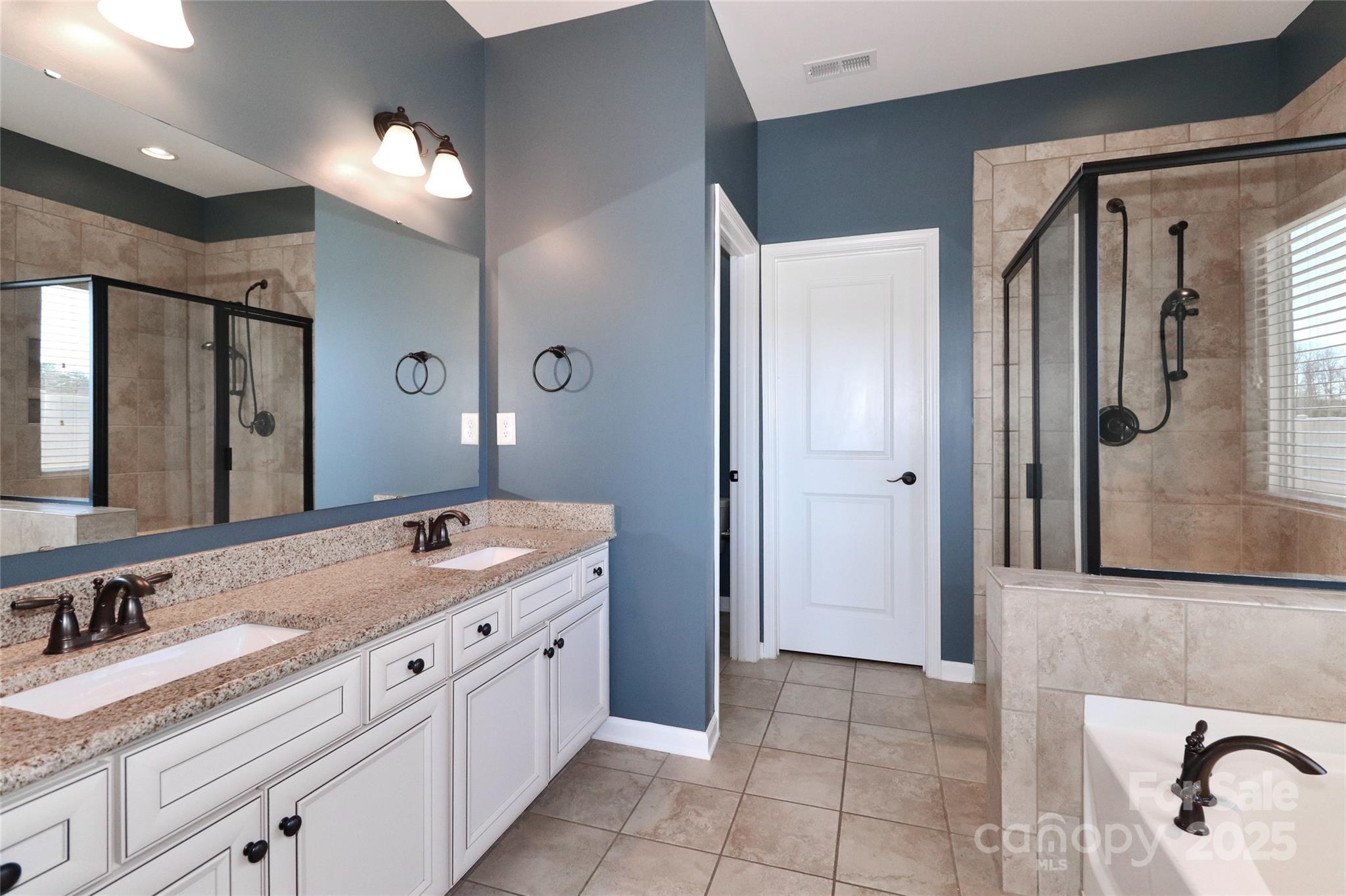 Covington at Lake Norman - Residential