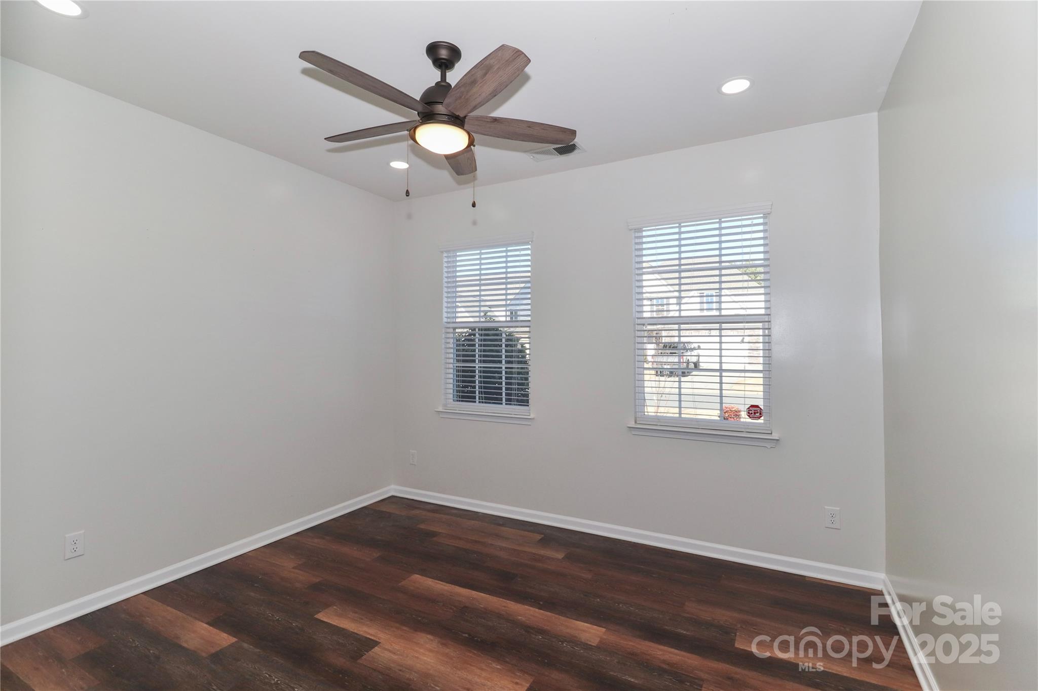 Covington at Lake Norman - Residential