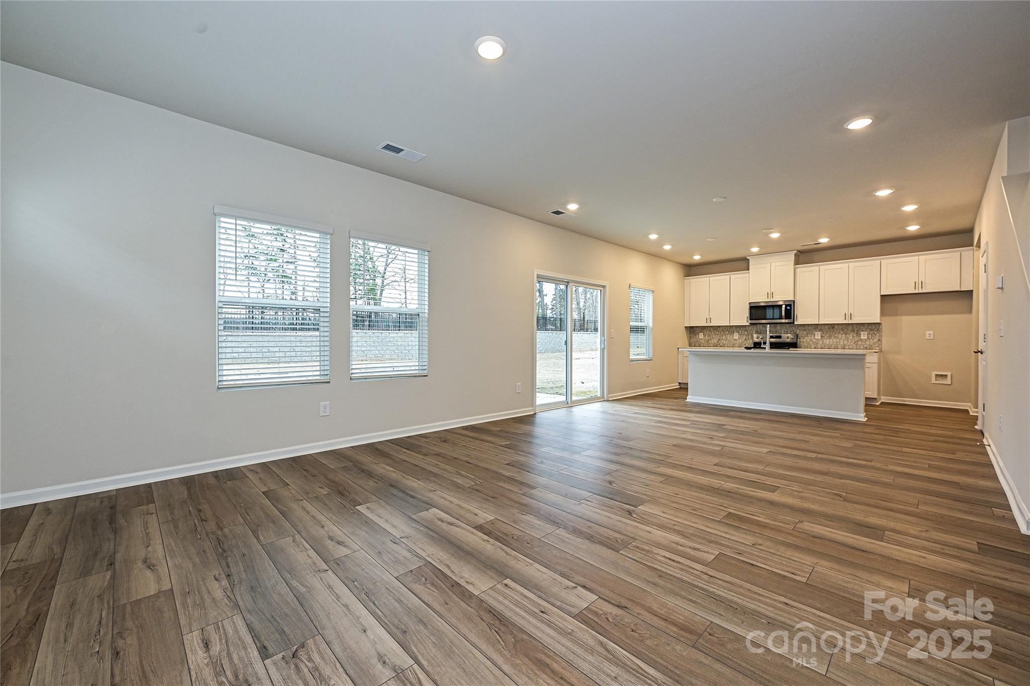 2206 Silverbell Lane