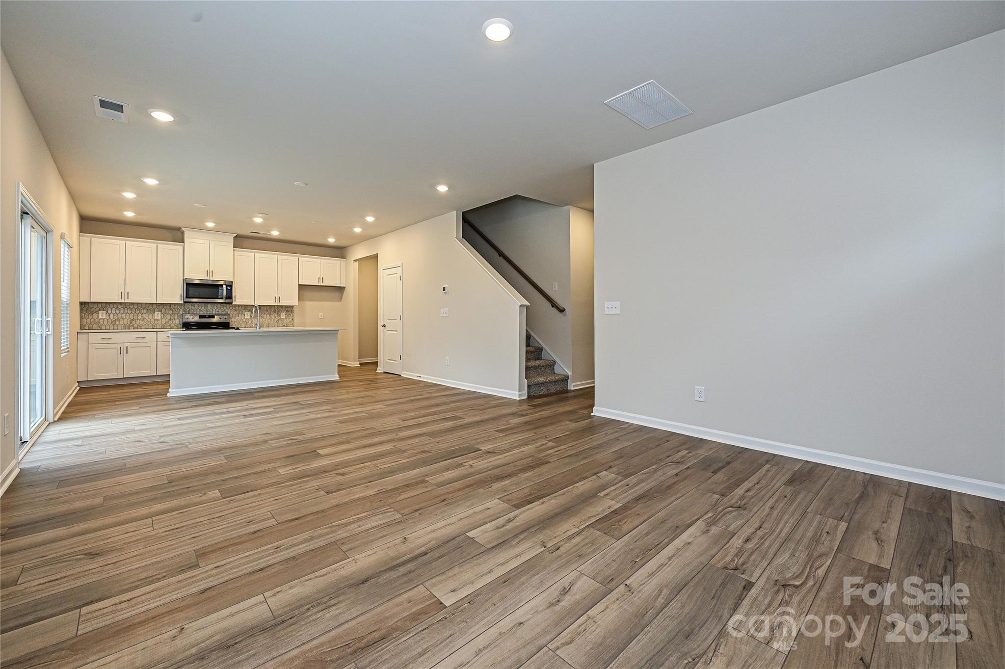 2206 Silverbell Lane