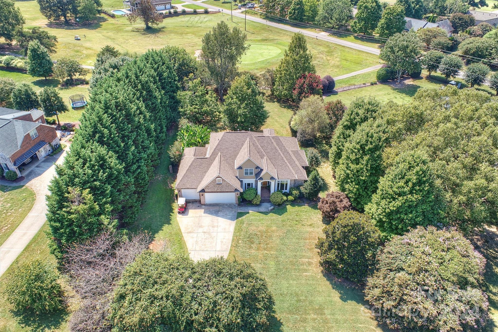 118 Broadbill Drive