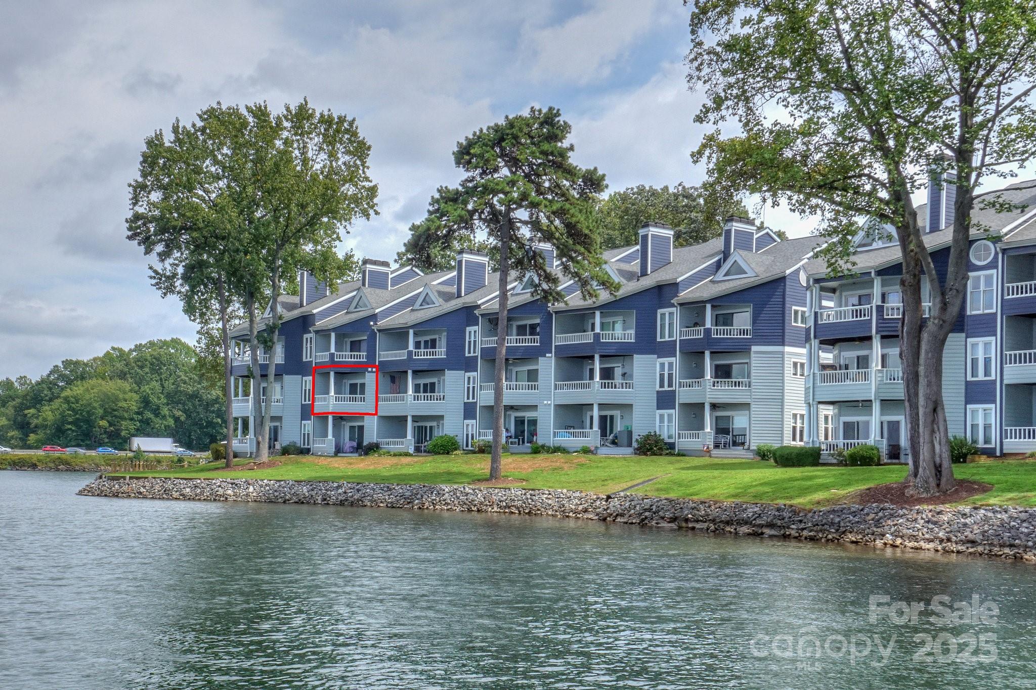 368 Northwest Drive