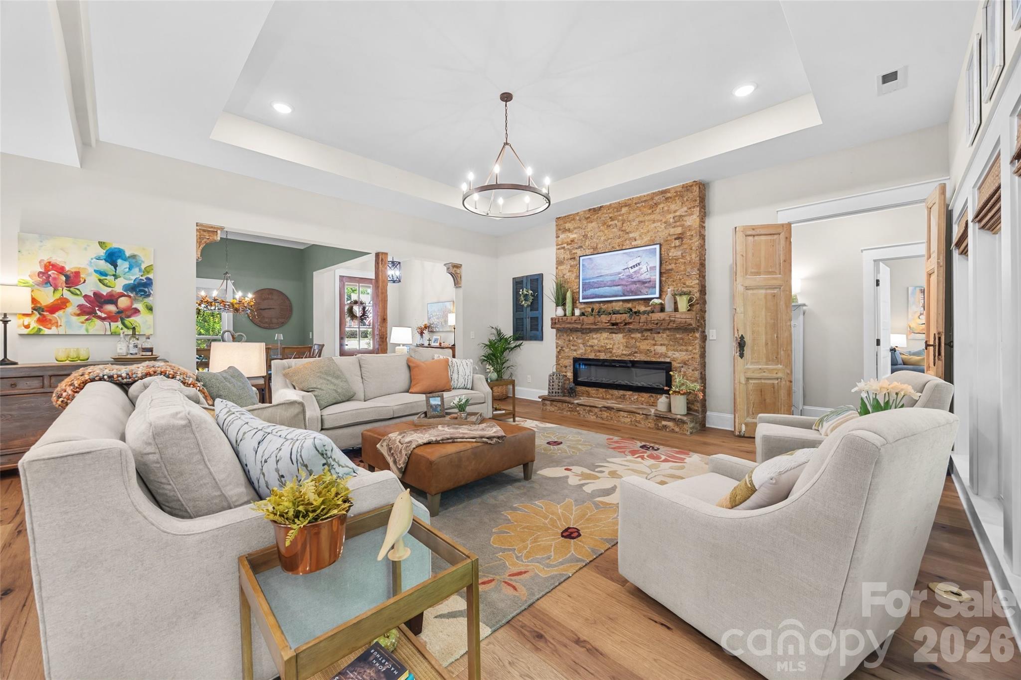 Lake Crest - Residential