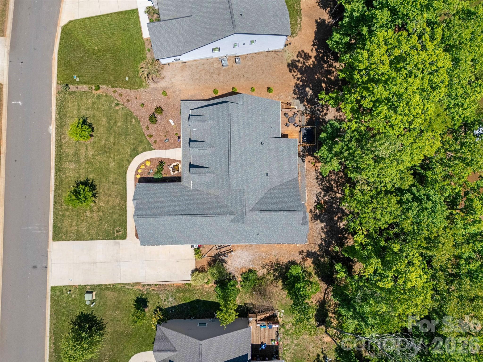 Lake Crest - Residential