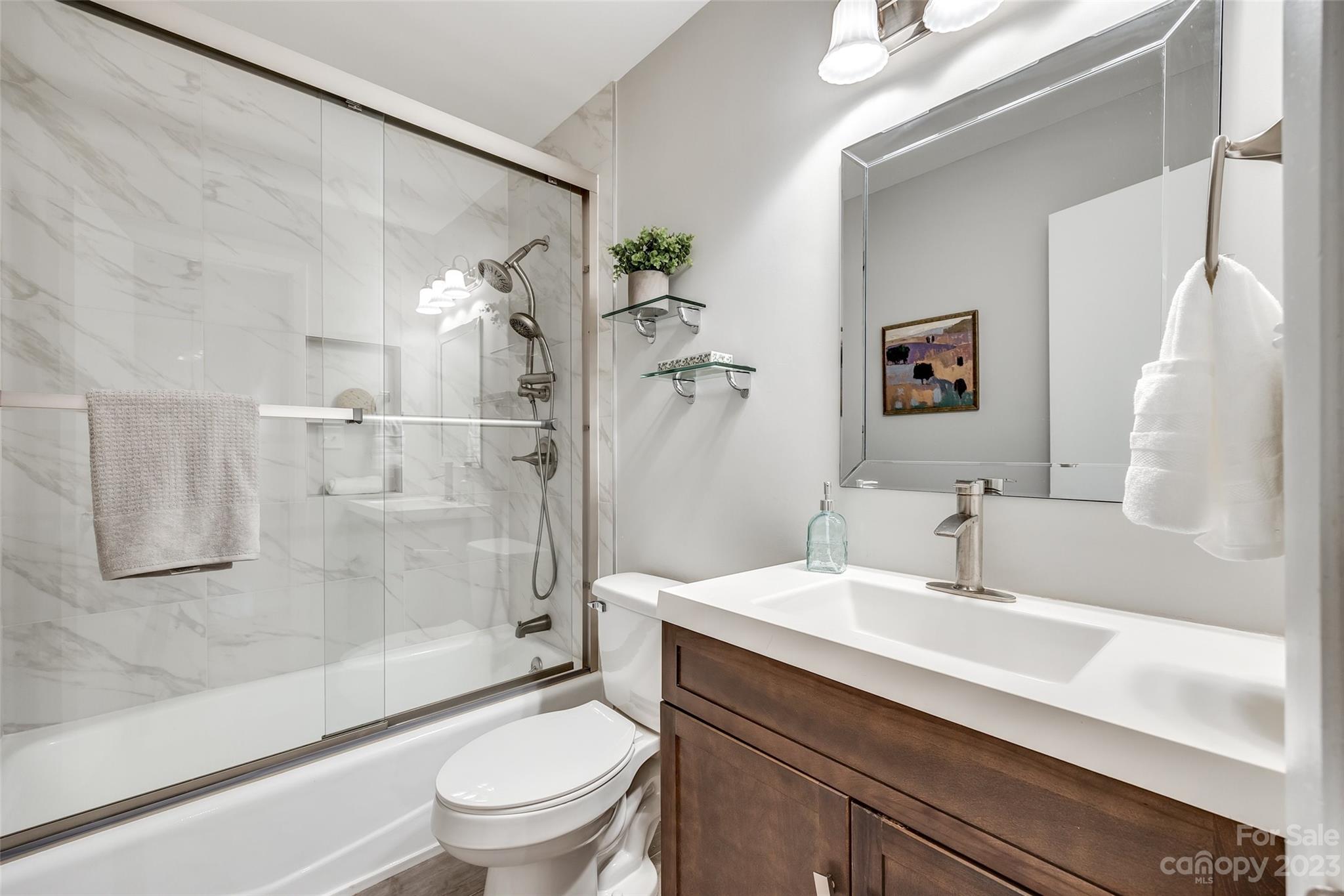 Sardis Forest - Residential