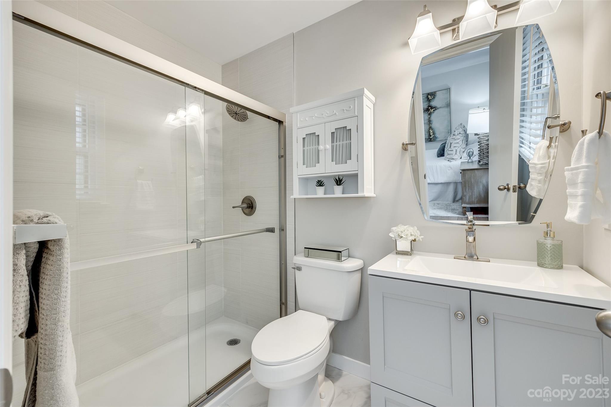 Sardis Forest - Residential