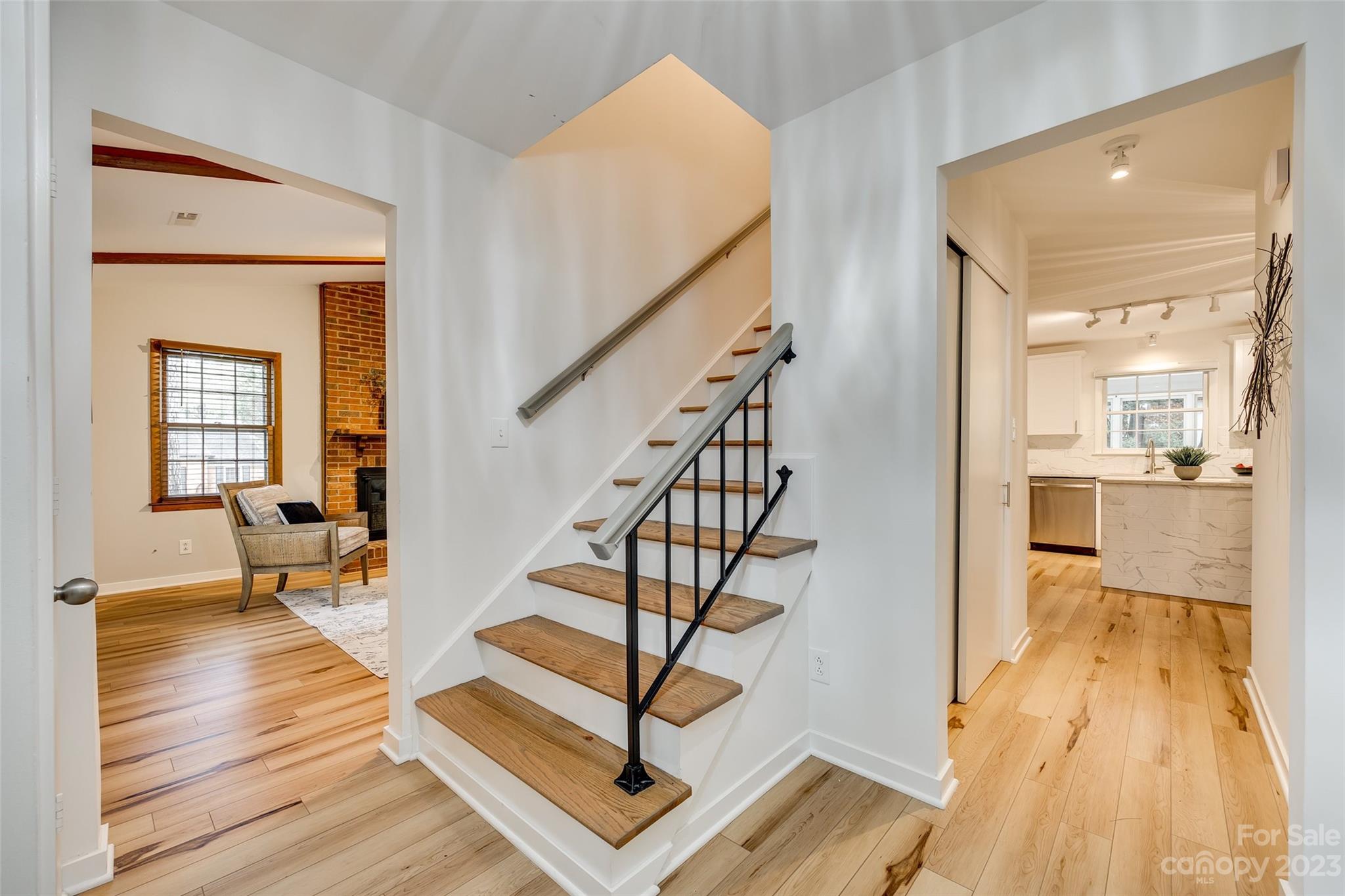 Sardis Forest - Residential