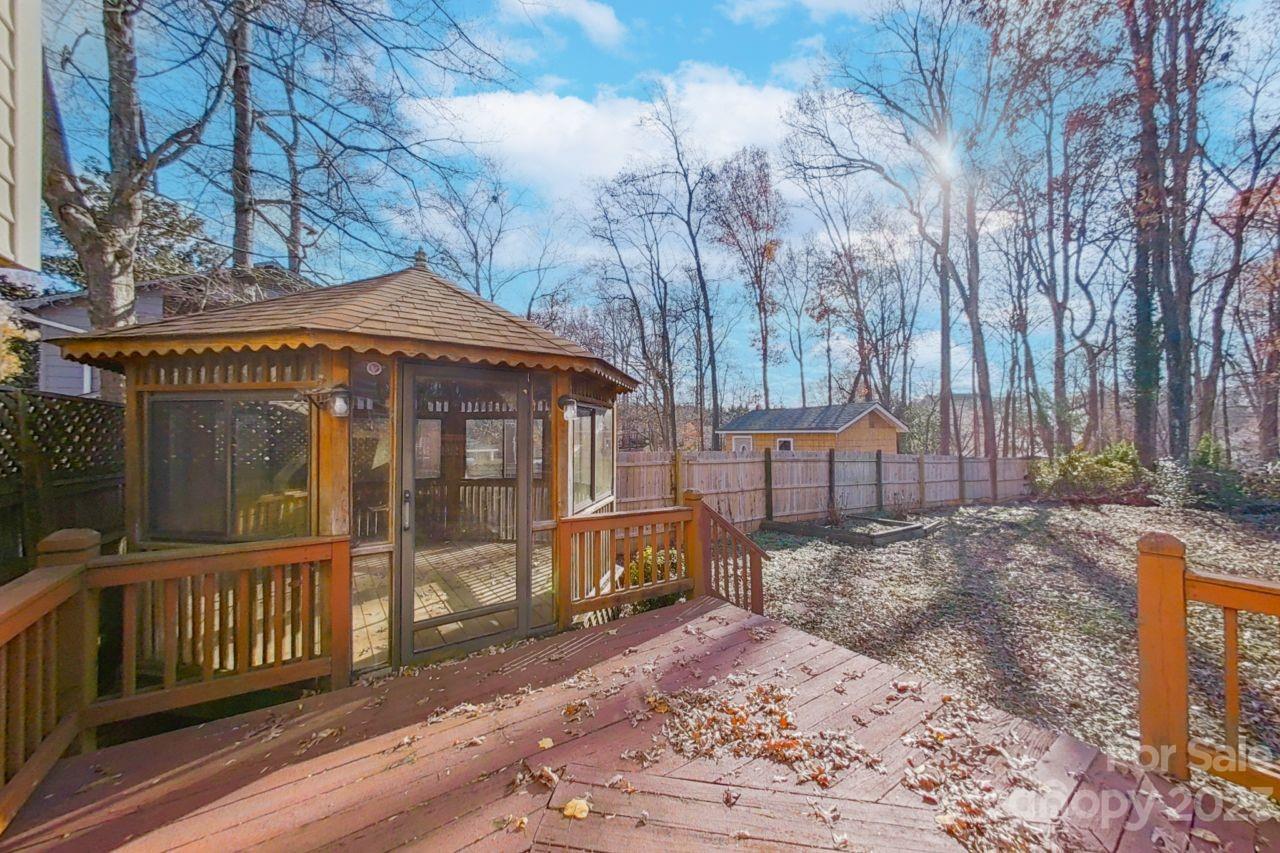 Suburban Woods - Residential