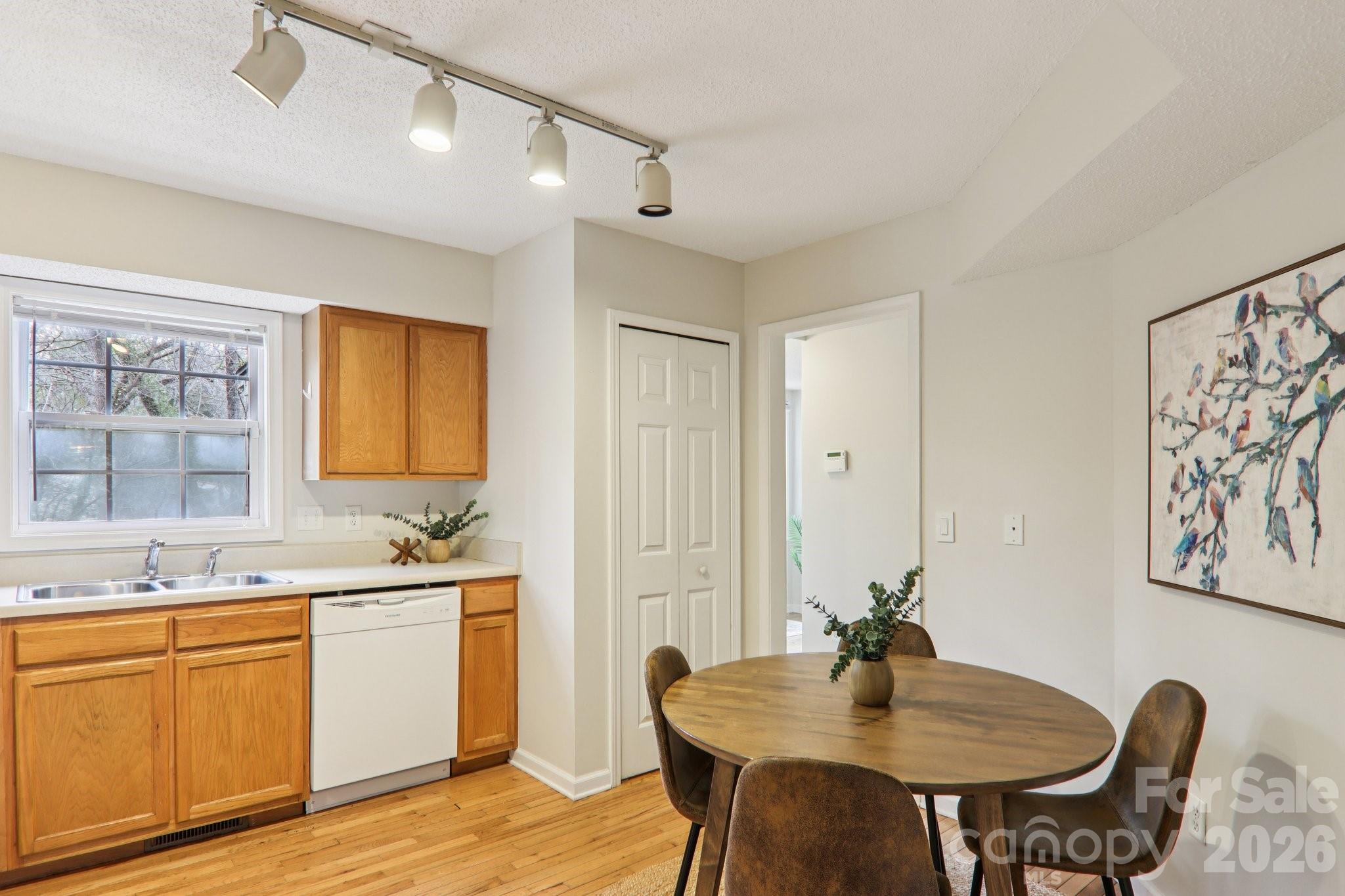 Kenilworth - Residential