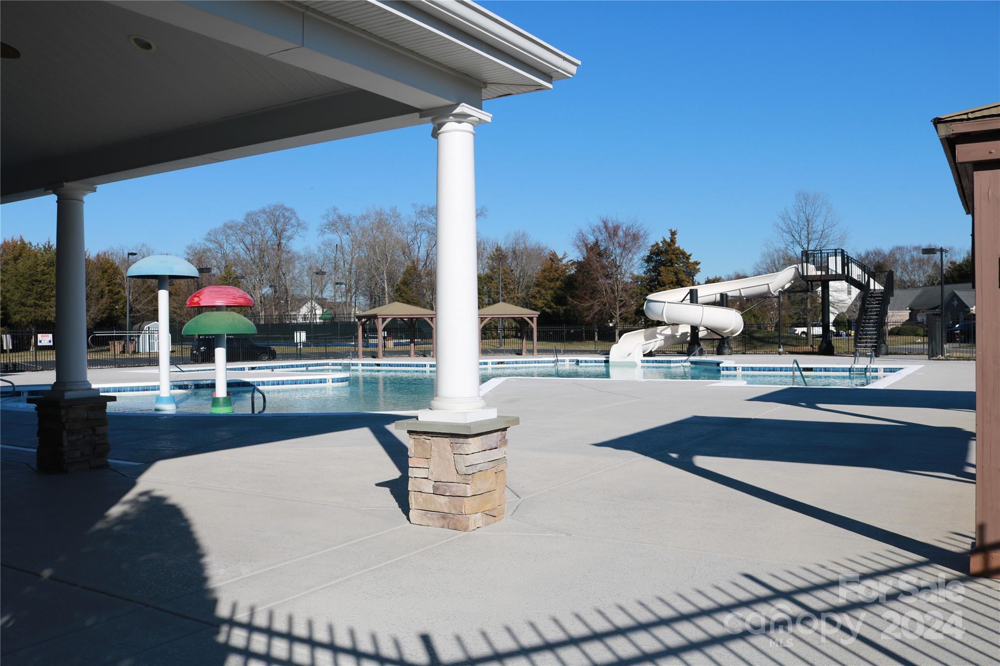 Brandon Oaks - Residential