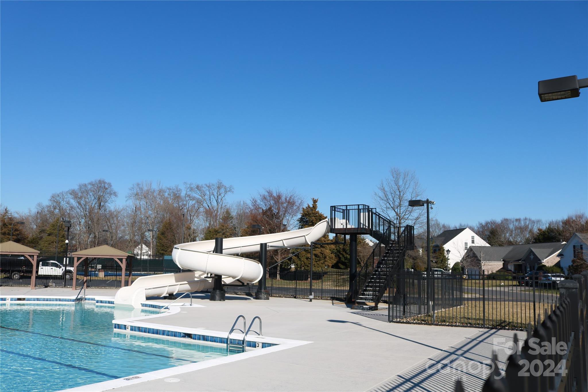 Brandon Oaks - Residential