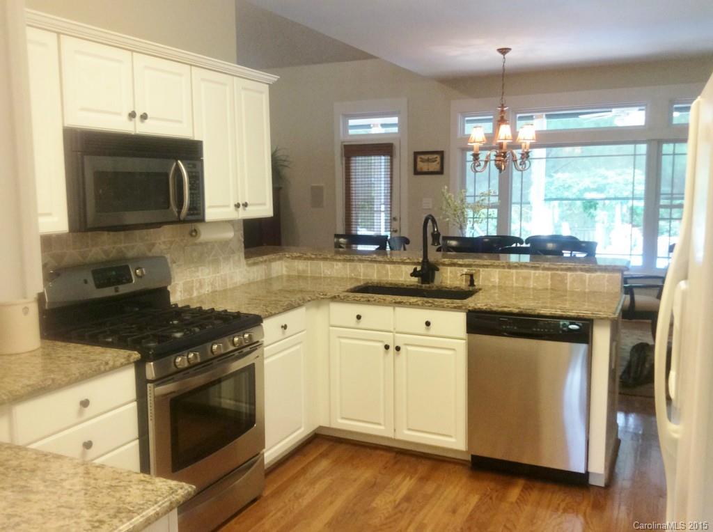 Lake Shore - Residential