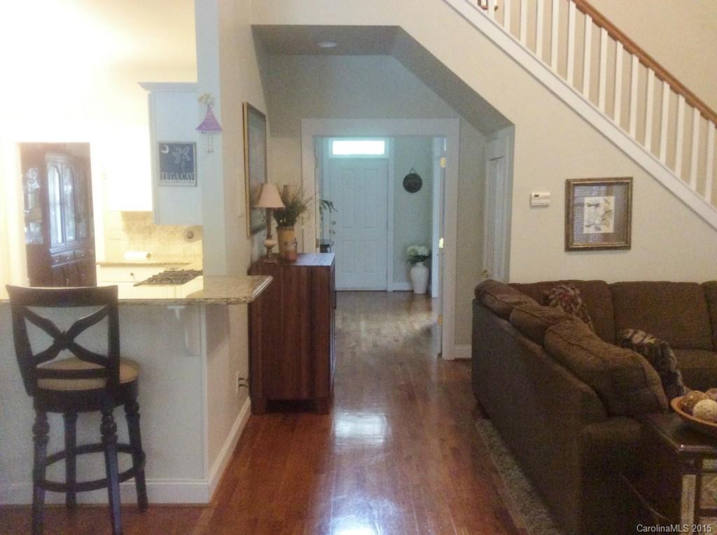 Lake Shore - Residential