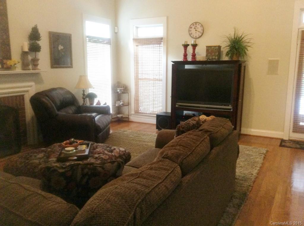 Lake Shore - Residential