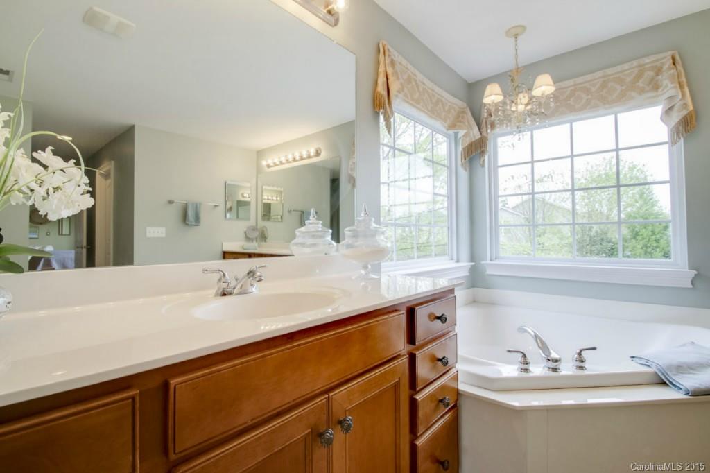 Macaulay - Residential