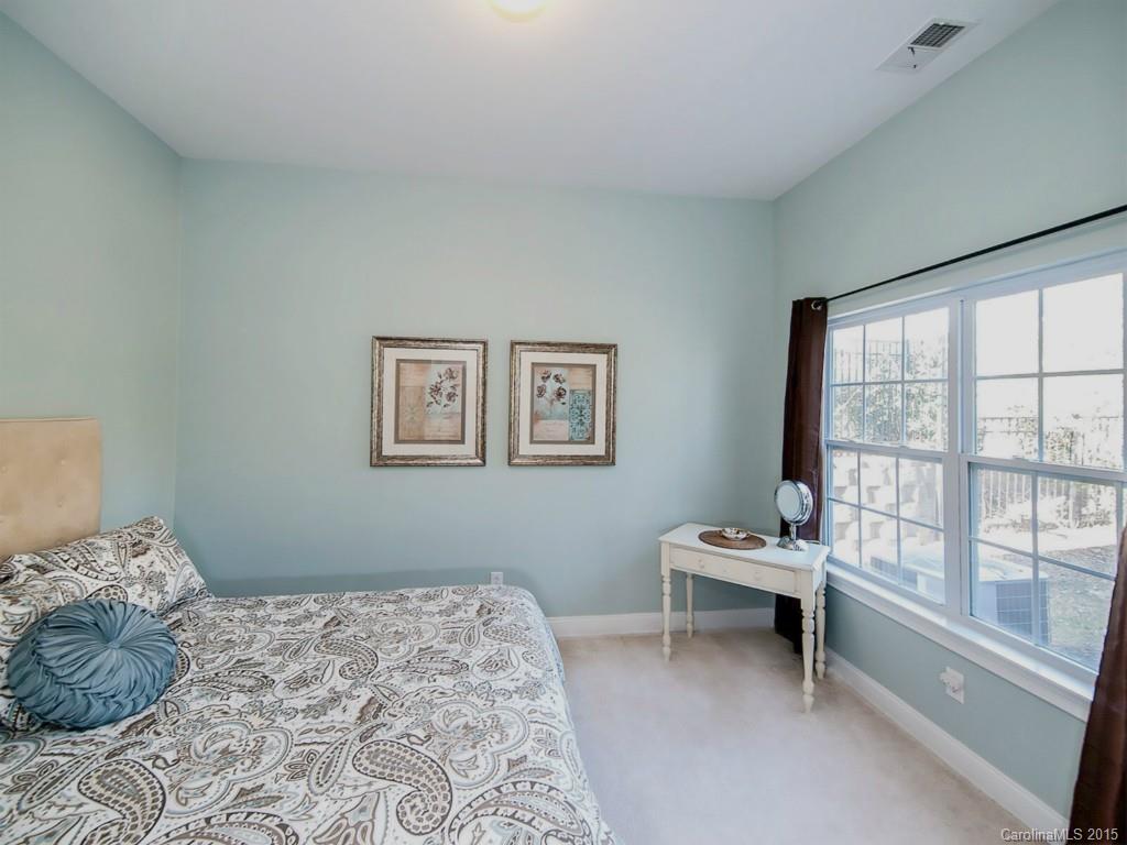 Macaulay - Residential