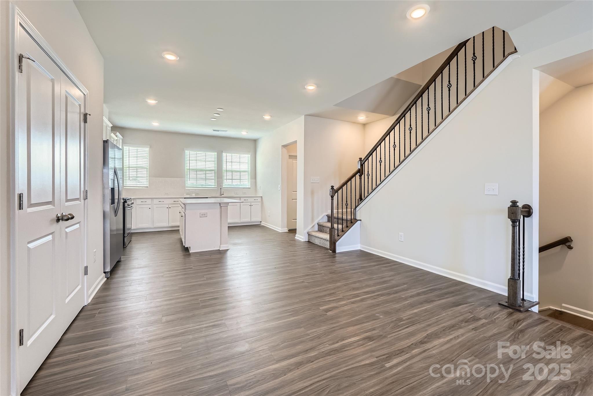 4092 Skyboat Circle