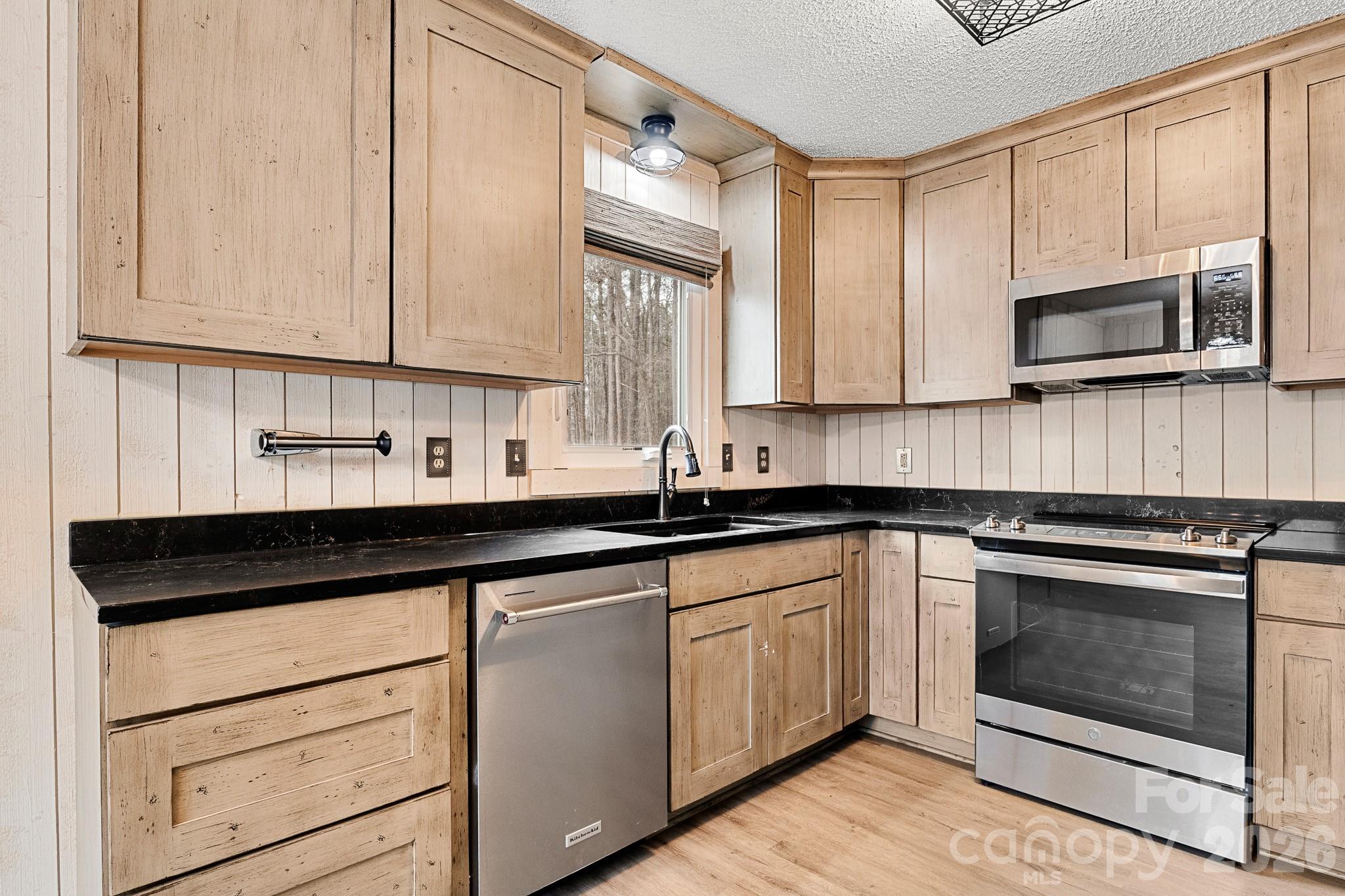 Farm Pond Acres - Residential