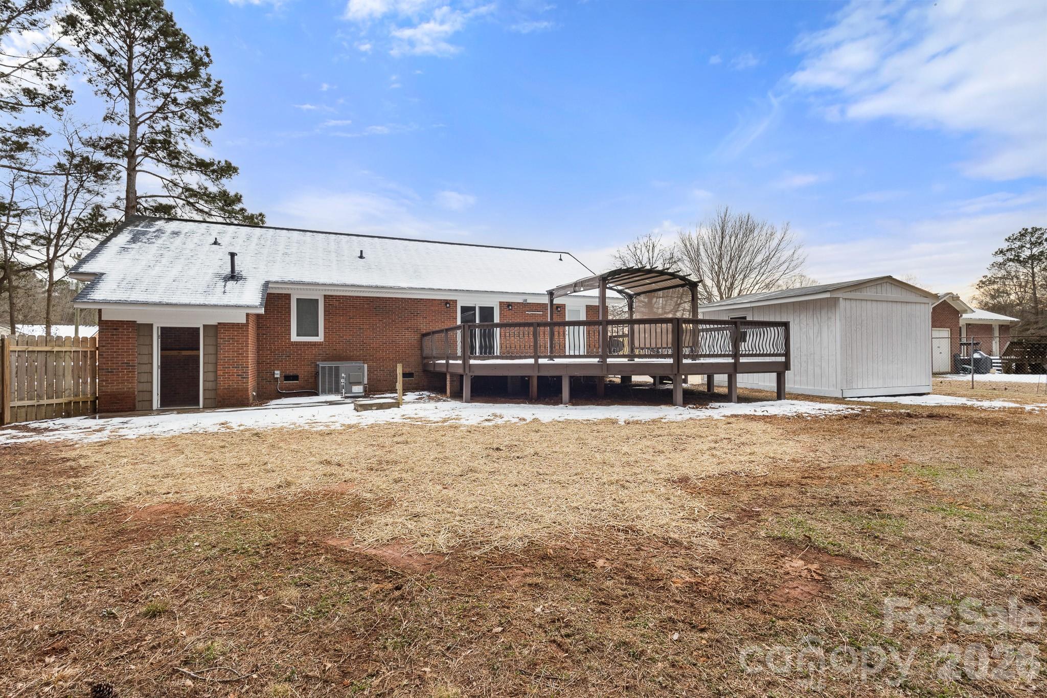 Farm Pond Acres - Residential