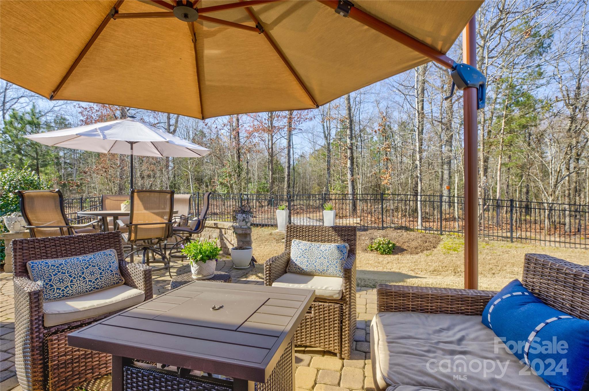 Waterside - Residential