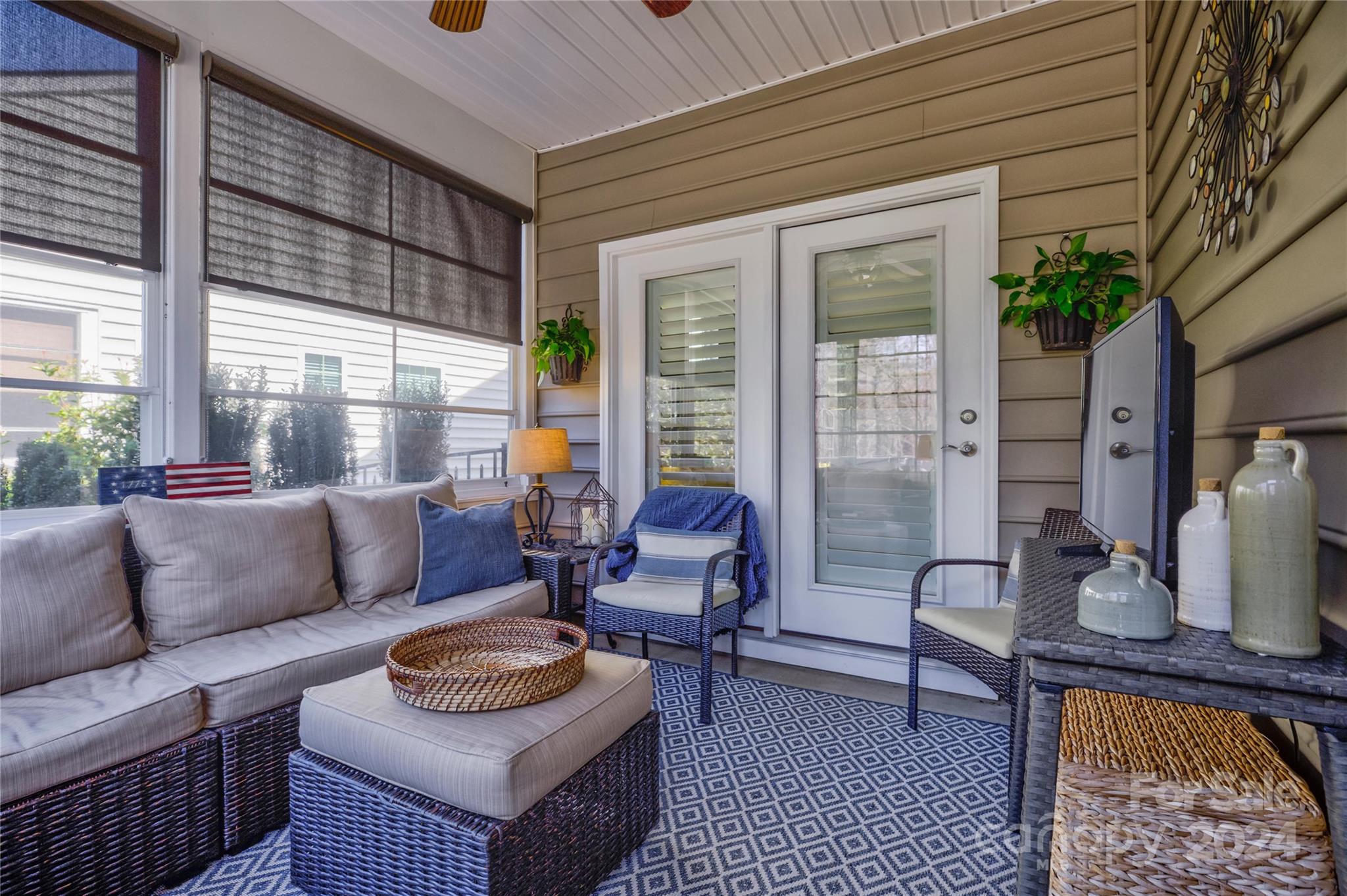 Waterside - Residential