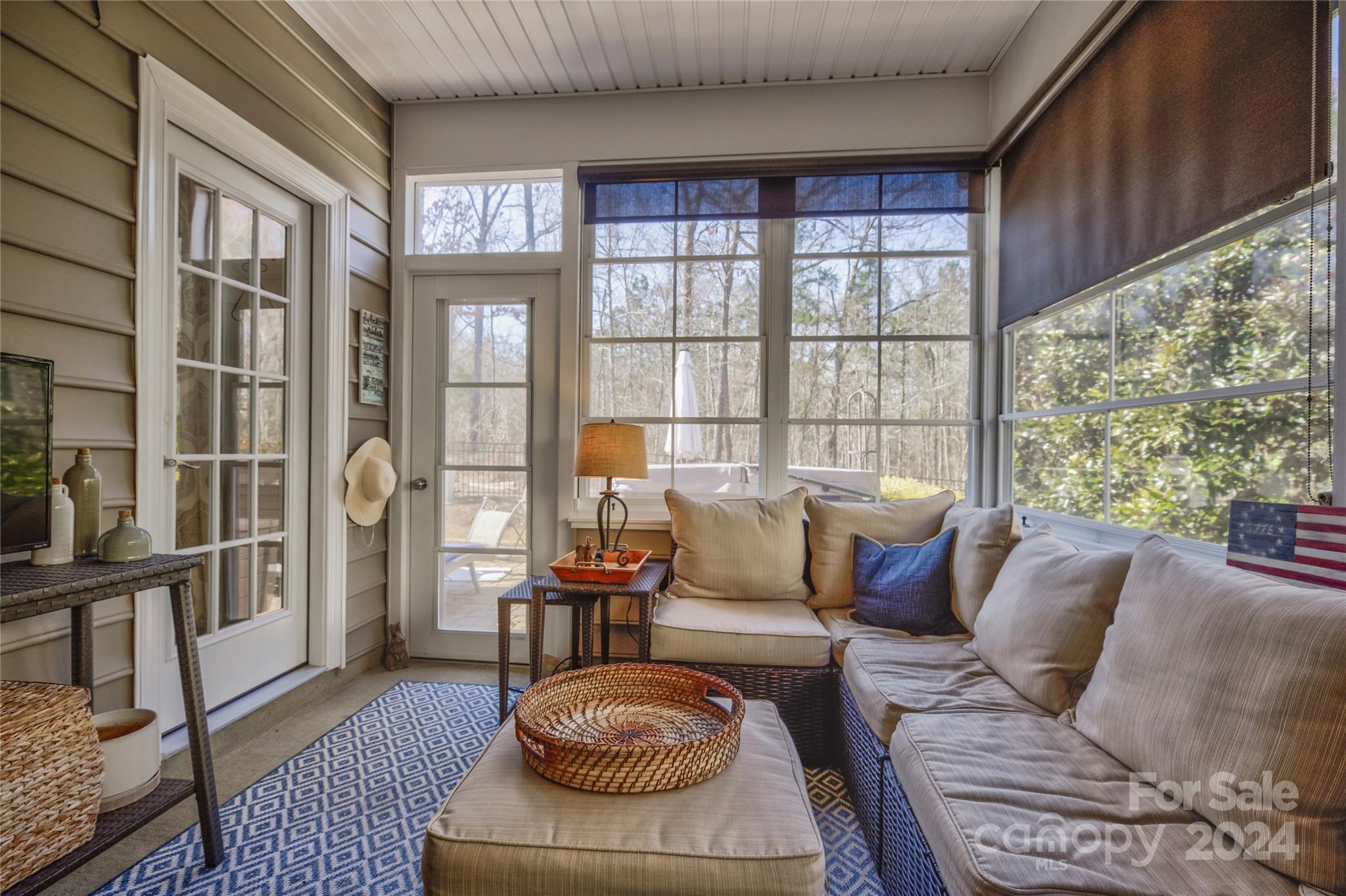 Waterside - Residential