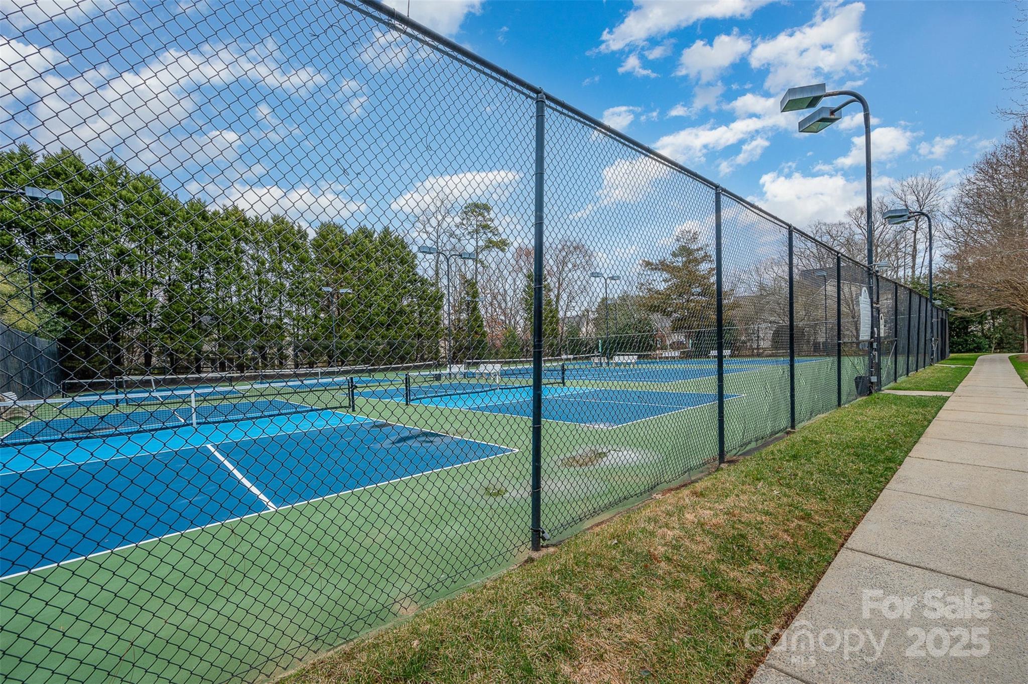 Lexington - Residential