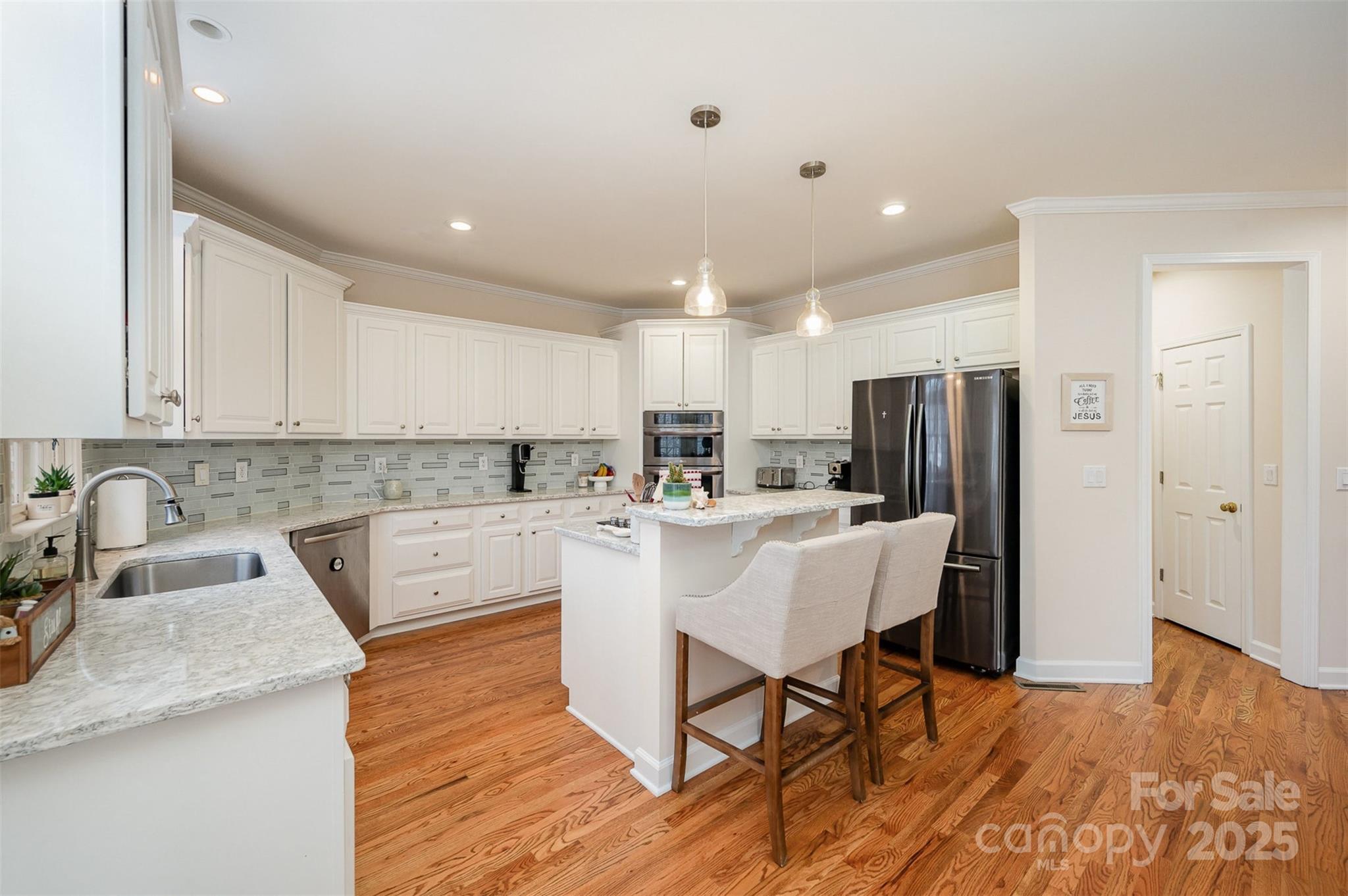 Lexington - Residential