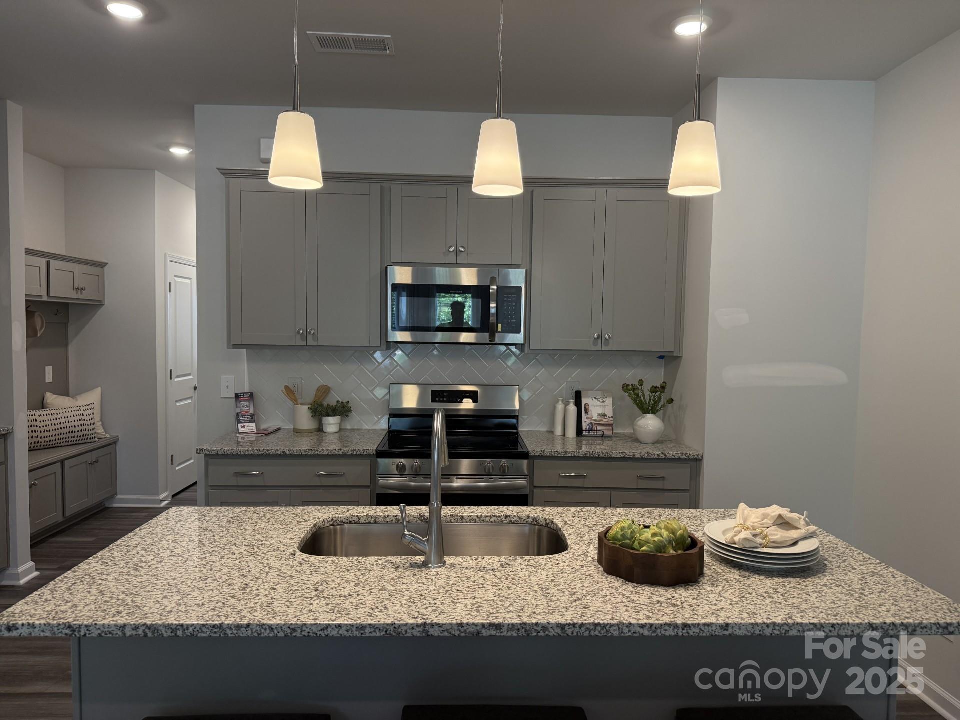 2936 Sloan Drive