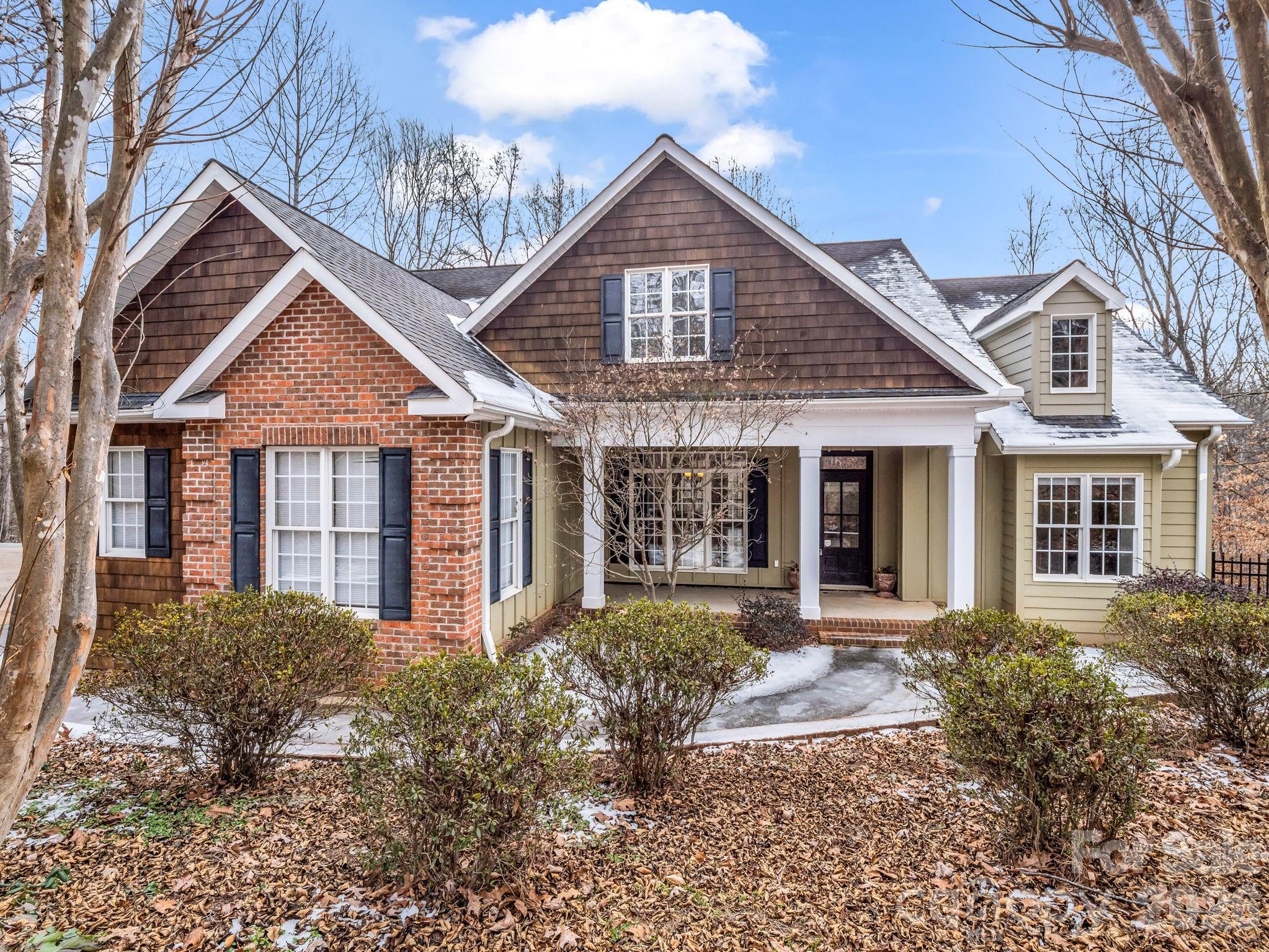 150 William Gilbert Loop