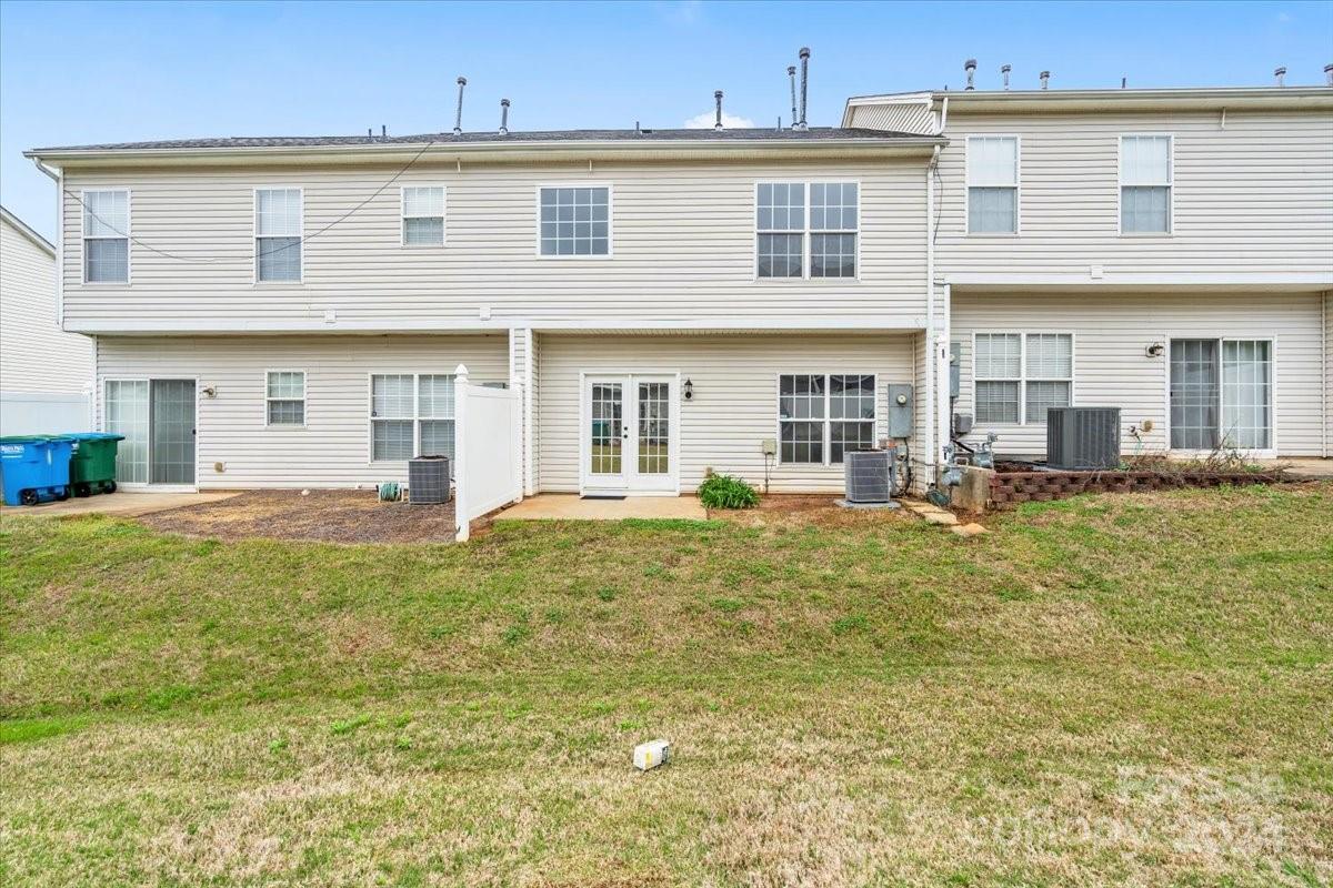 Carolina Crossing - Residential