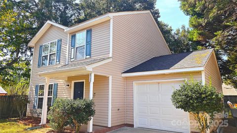 8524 Stoneman Place Charlotte NC 28217