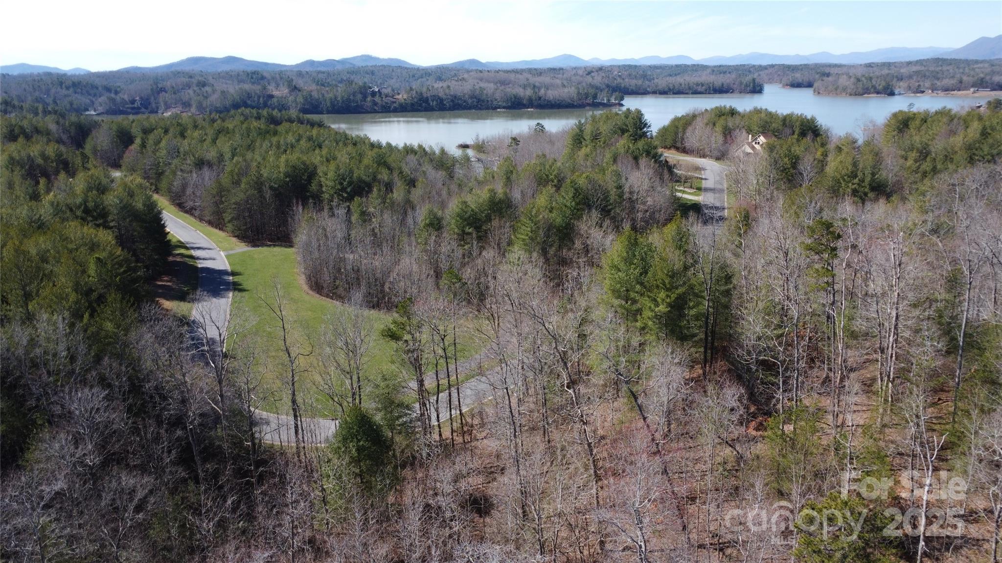 The Peninsula at Lake James - Land